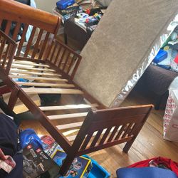 Free bed Frame And Mattress 