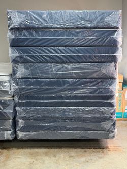 Queen Box Spring Sale $89