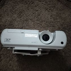 Mitsubishi Projector
