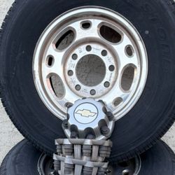 Wheels In Tires 16" 8 Lug Chevy Silverado Gmc Utility Truck 8x6,5 