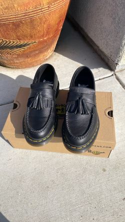 Size8 ladies DR Martin’s Air Wair with the bouncing Soles shoes.