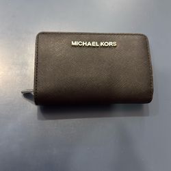 Small Michael Kors Wallet