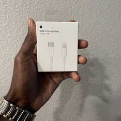 USB-C To Lighting  Cable