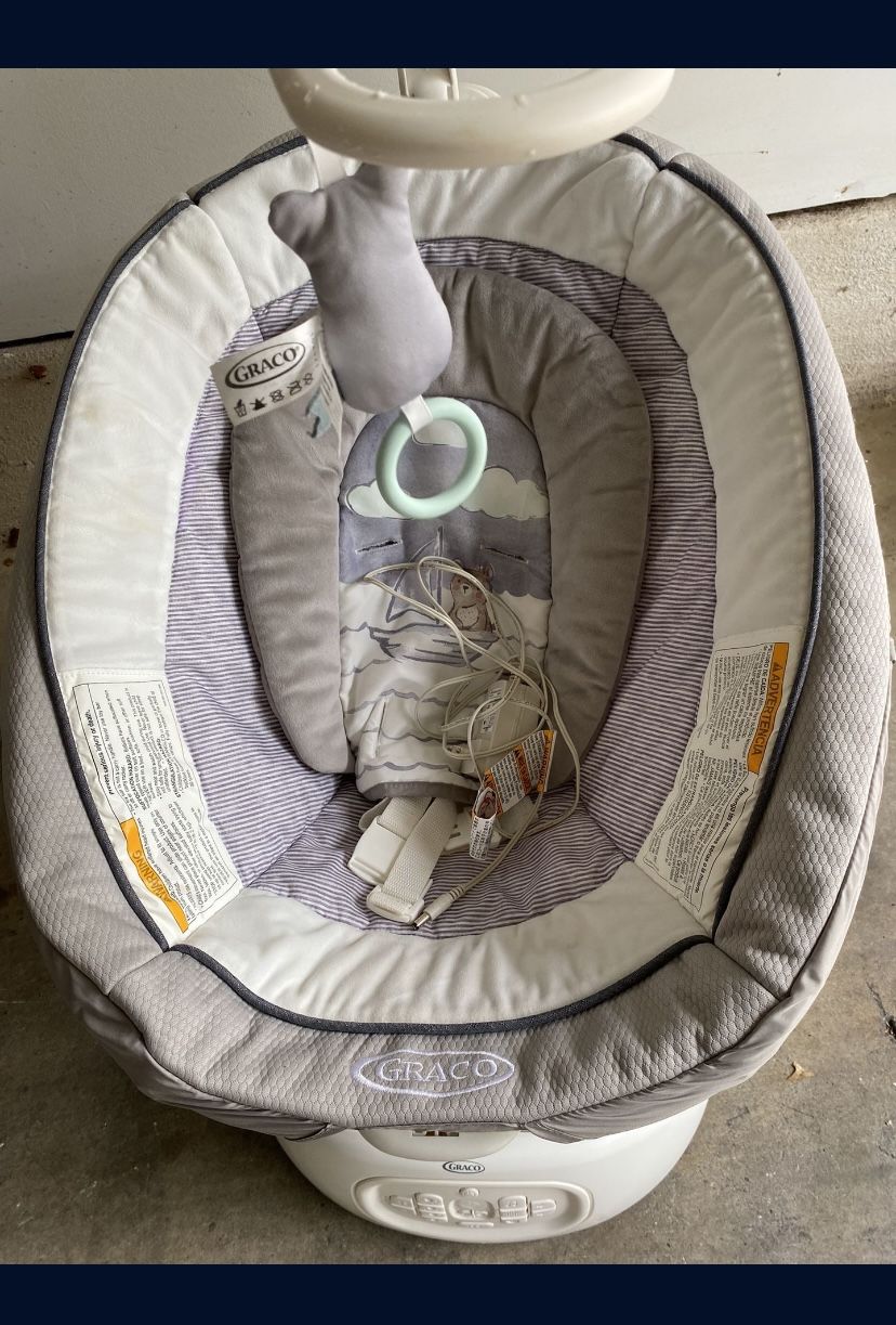 Graco Baby Swing 