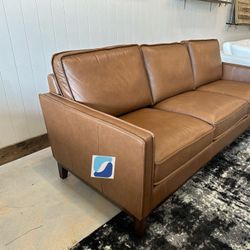 (New) Leather Italia Soft Saddle Brown Genuine Leather Sofa