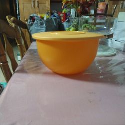 New Tupperware