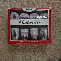 Budweiser Collectible Pint Glass And Coaster Set