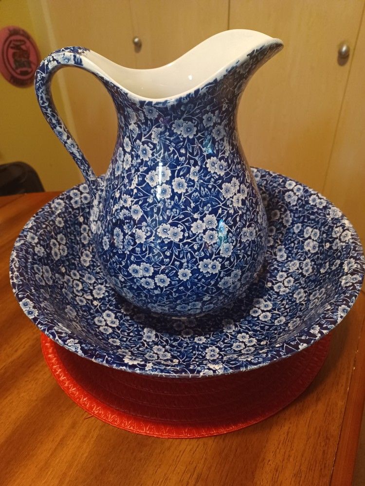 Pitcher and Bowl Set By Calico