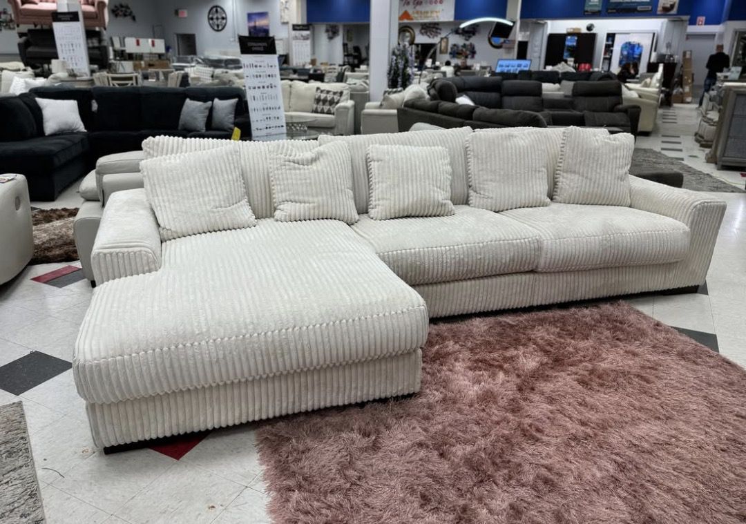 Sectionals / Livingroom furniture / same day delivery/ no credit needed