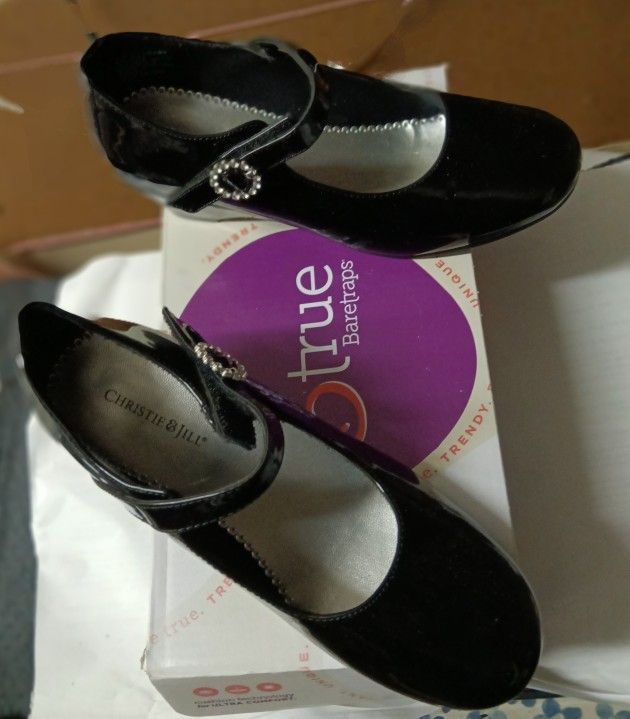Girls Black Patent Leather Dress Shoes NEW