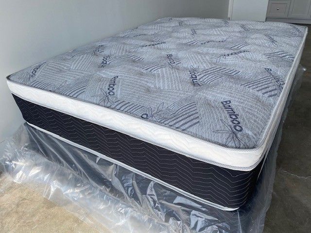 Cal King Euro Bamboo Pillow Top Mattress!!