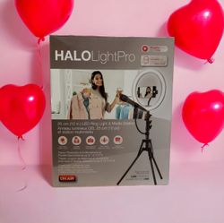 Light ring with microphone