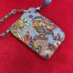 NEW! Vera Bradley quilted wristlet. in the "Provence Paisley" pattern