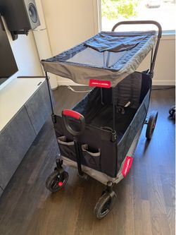 Radio Flyer Trav'ler Stroll 'N Wagon with Protective Cover
