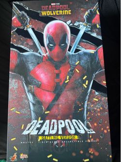Hot Toys MMS782 Deadpool vs Wolverine Battling Deadpool
