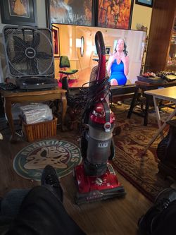 Hoover Wind Tunnel Vacuum