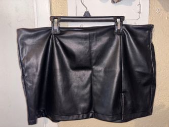 Leather skirt