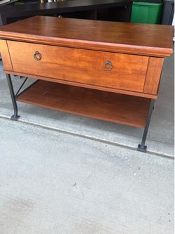 tv stand / console