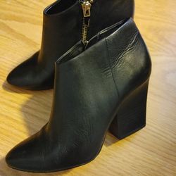 Ankle Boot Calvin Klein Size 5.5 Womens Shoes