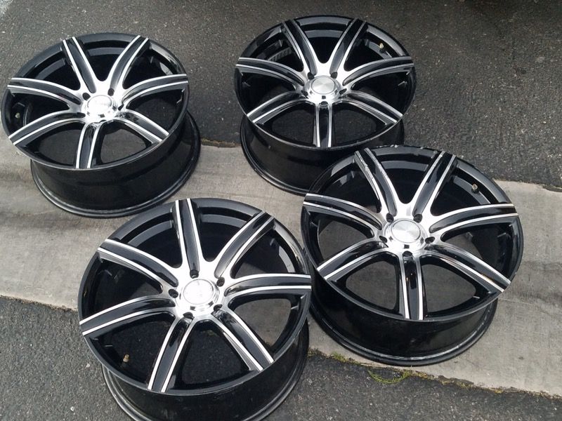 MB Motoring Black 18 inch Alpina Rims