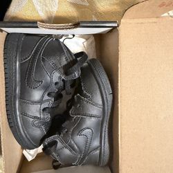 Toddler Black Jordan’s 5C