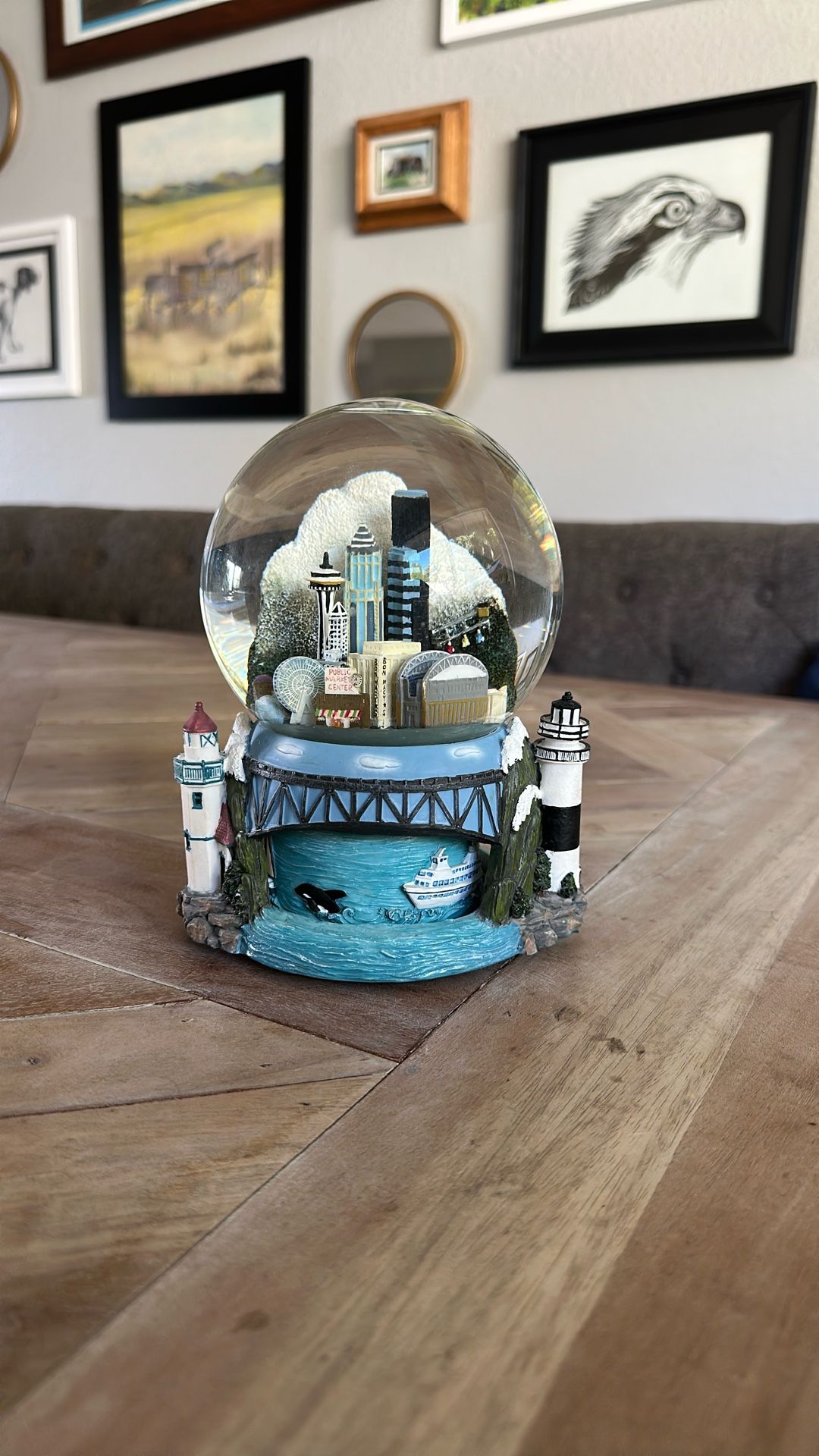 Vintage Musical Seattle Snow Globe