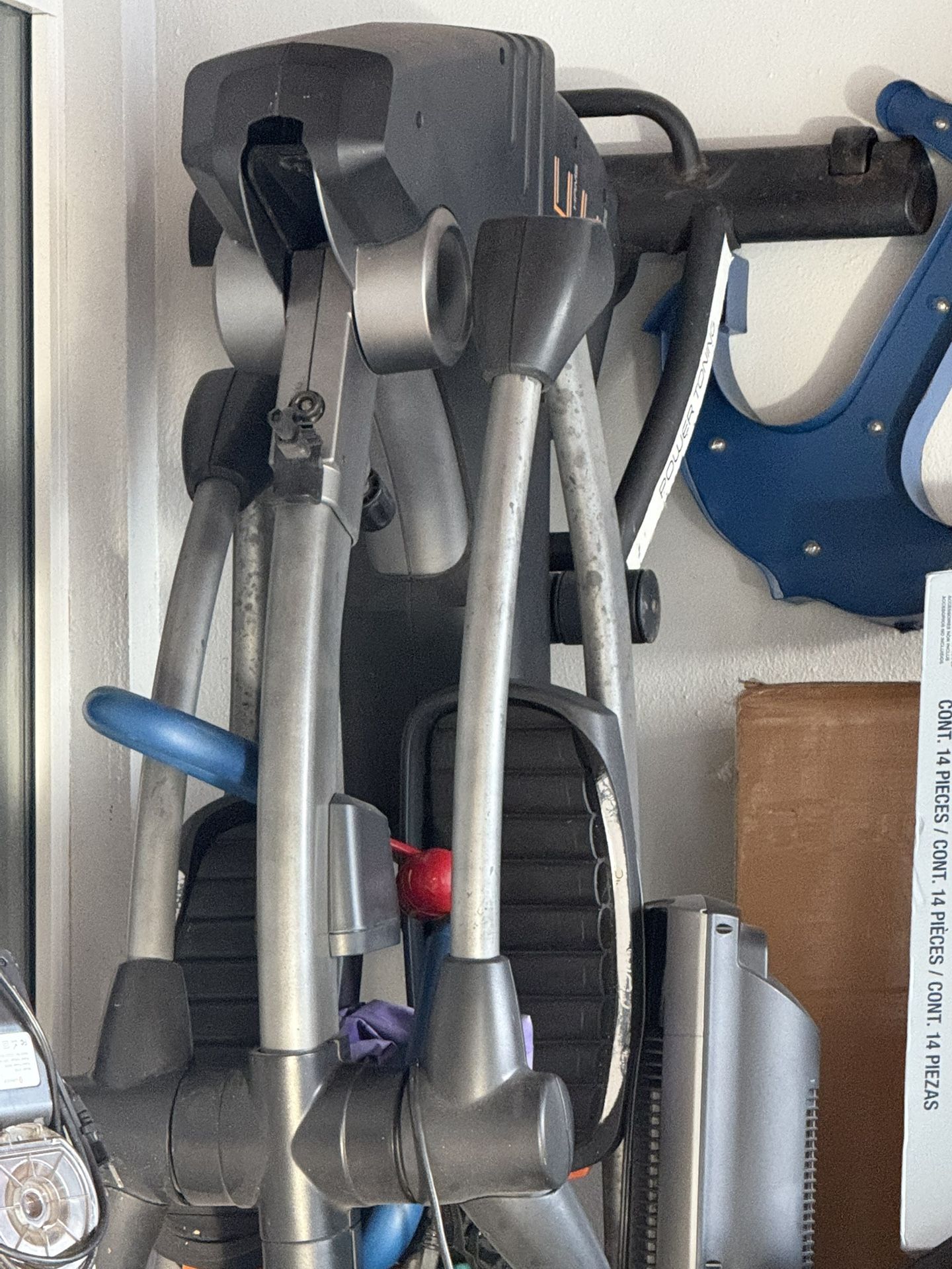 Foldaway Elliptical Machine