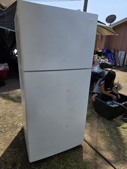 Frigidaire Refrigerator