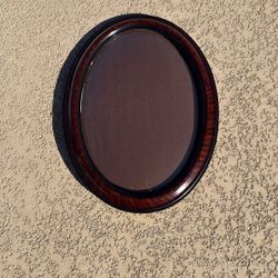 Antique Oval Picture Frame With Glass