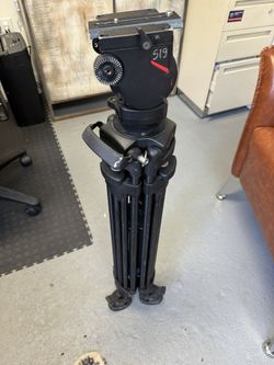 Manfrotto Fluid Head Cinema Tripod
