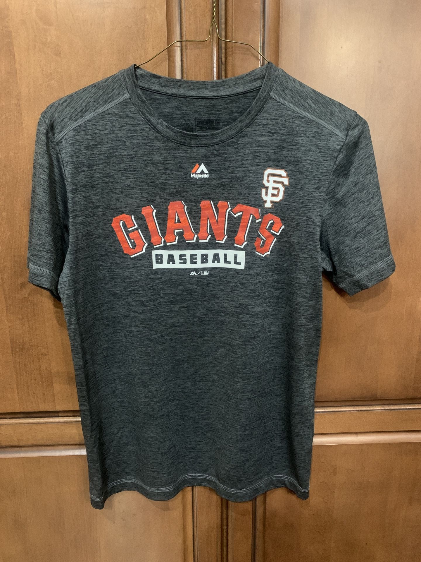 Majestic San Francisco Giants Baseball Short Sleeve Tee, Gray, Men’s Small