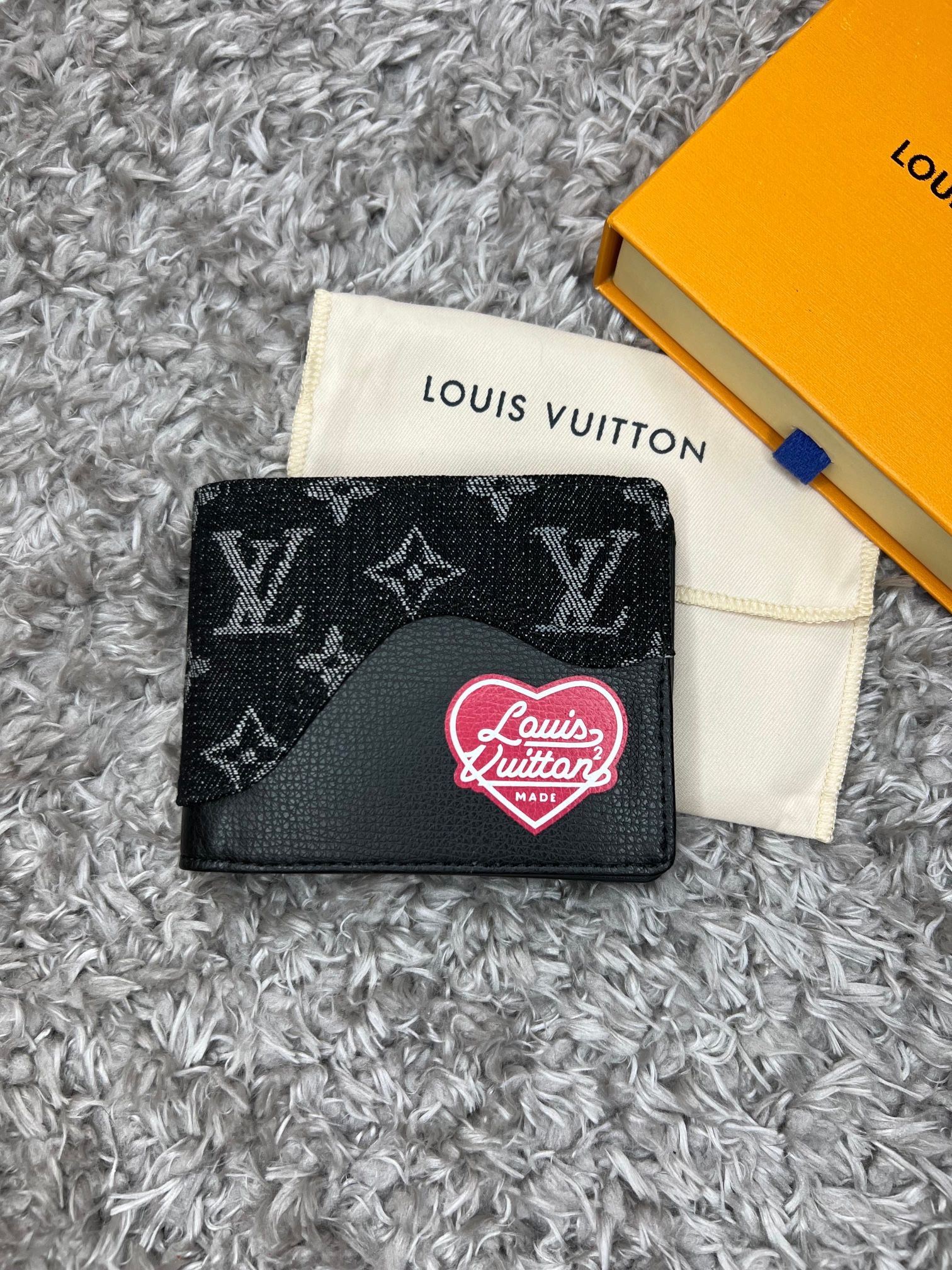 Wallet Lv
