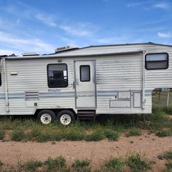 1994 Fleetwood Prowler 5th Wheel 27ft