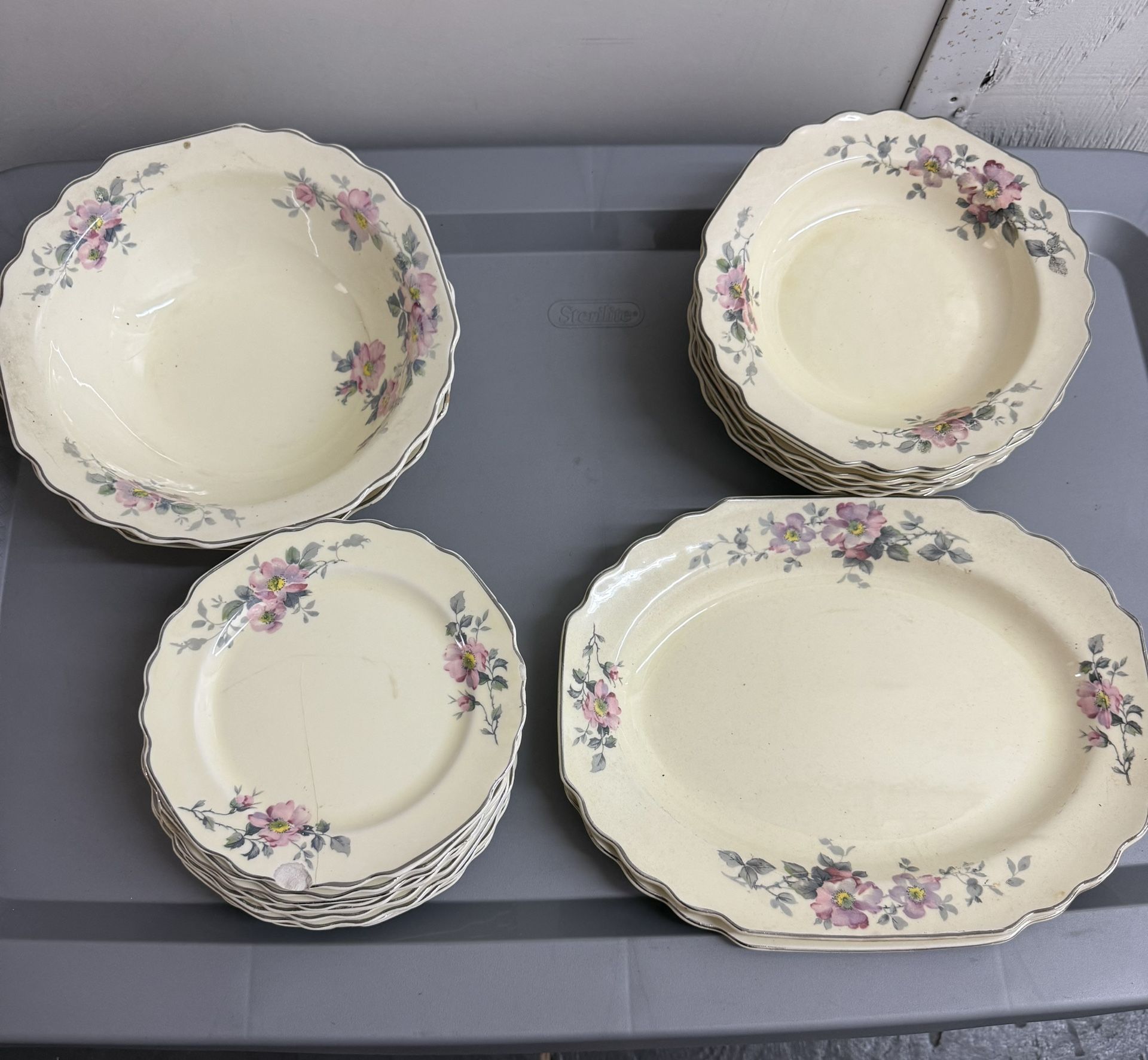 VINTAGE PIECES BY WS GEORGE 