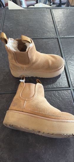 UGG Classic Ultra Mini Platform Boots, little girl 13