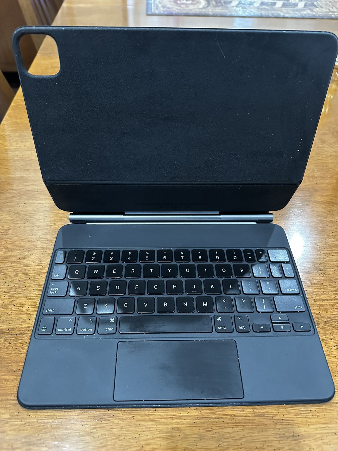 IPAD (gen 3,4 NOT M4 Or M5) Apple Magic Keyboard