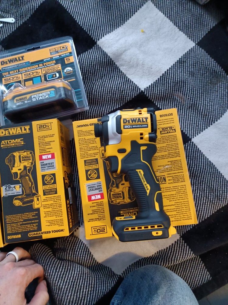 DeWalt