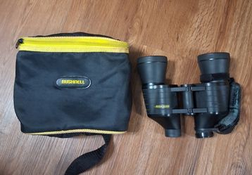Bushnell Binoculars Great Condition