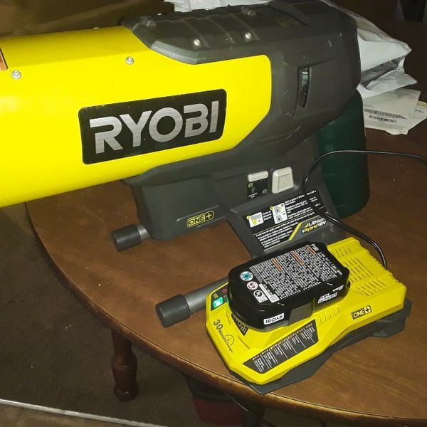 ryobi p3810 Space Heater, charger and Bottle for Sale in Seattle, WA