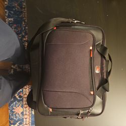 BRAND NEE LAPTOP BAG WITH SHOULDER STRAP