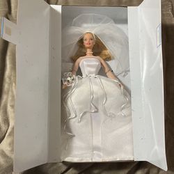 1999 blushing bride barbie 