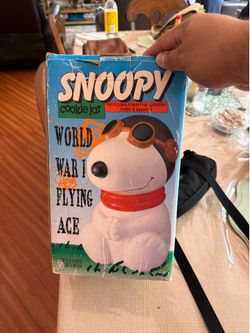 Benjamin & Medwin Snoopy World War I Flying Ace Cookie Jar