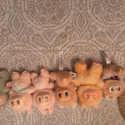 6 Labubus (⚠️ PICKUP ONLY⚠️)