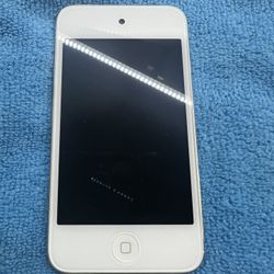 Apple iPod Touch 4th Generation 16G