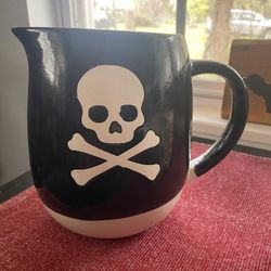 Black 64oz Pitcher With Creamy White Skull and Crossbones NWTS
