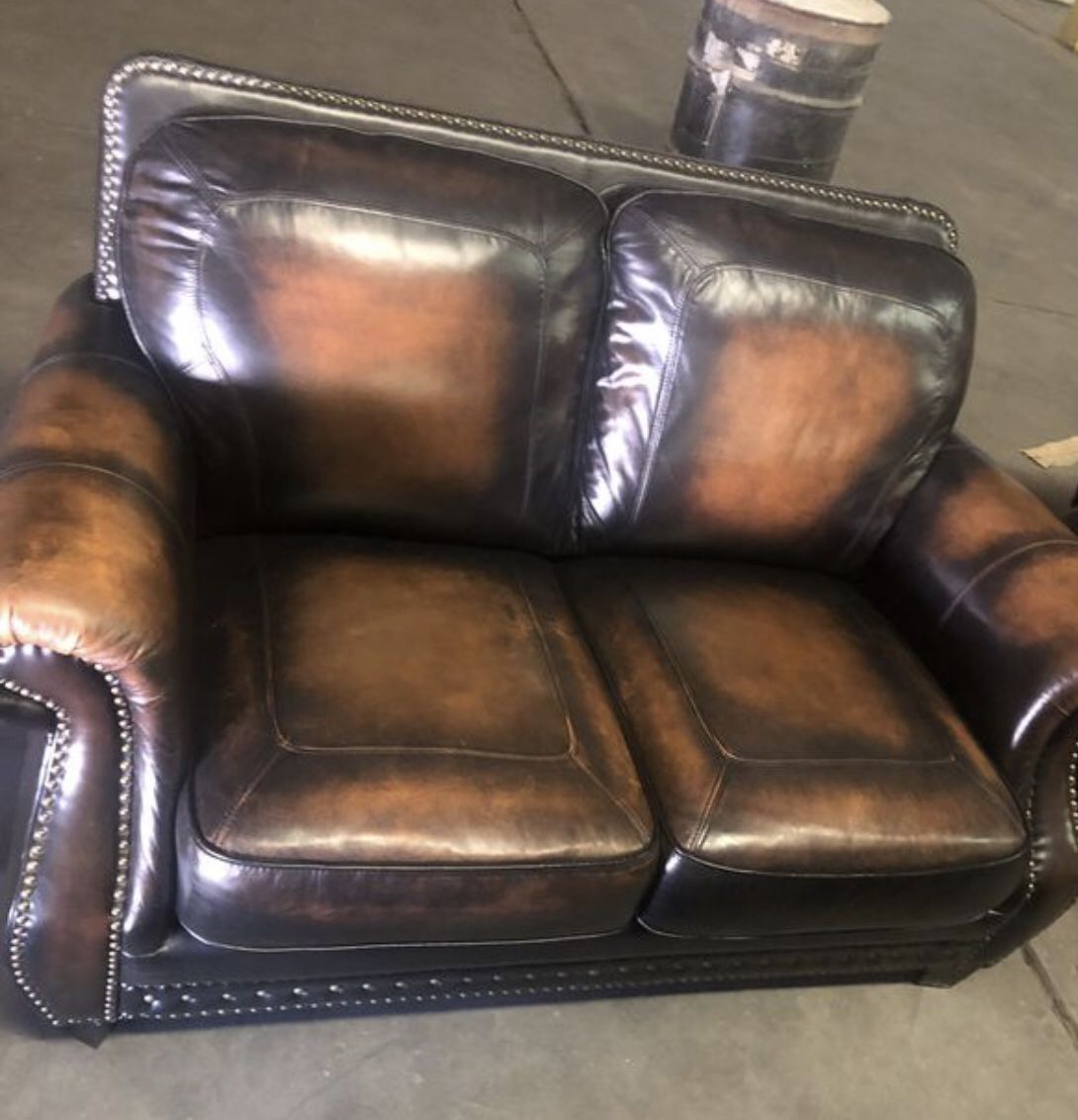 Sofa Arlington 3 piece top grain leather set with recliner for Sale in