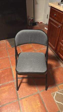 2 chairs
