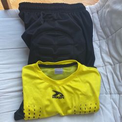 Goaly  Set New Never Used No Tags 