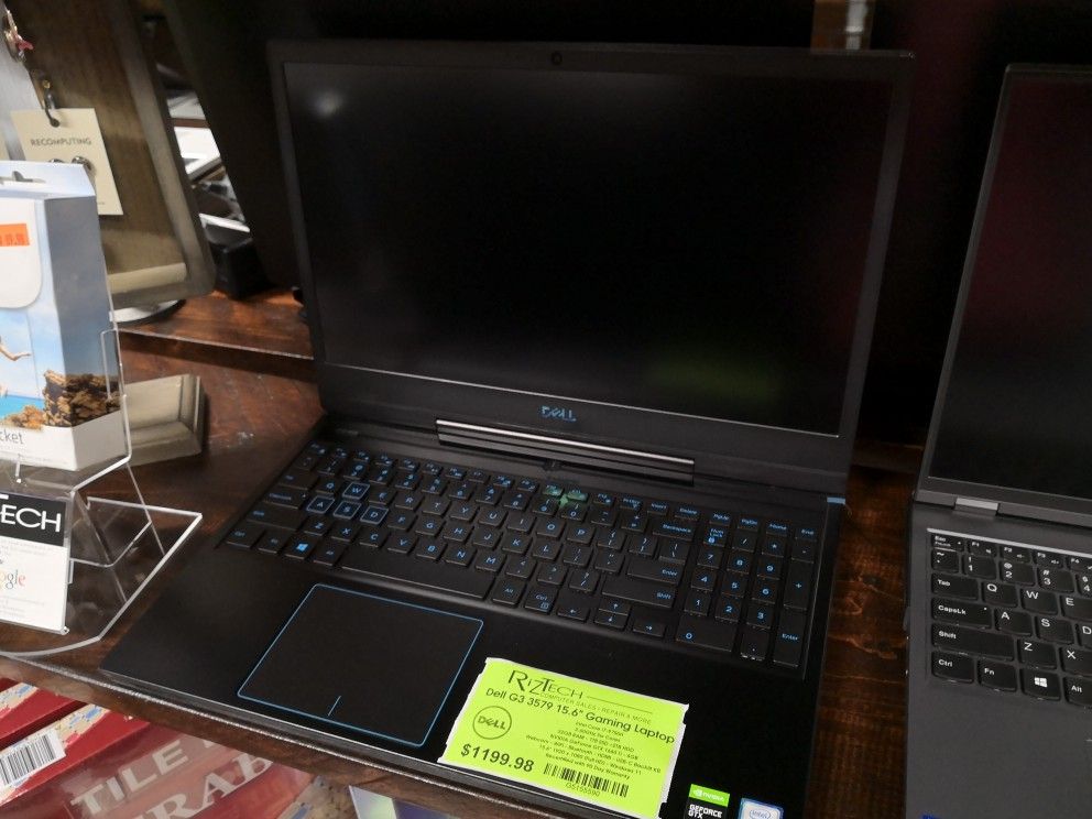 Dell G3 3579 15.6" Gaming Laptop
