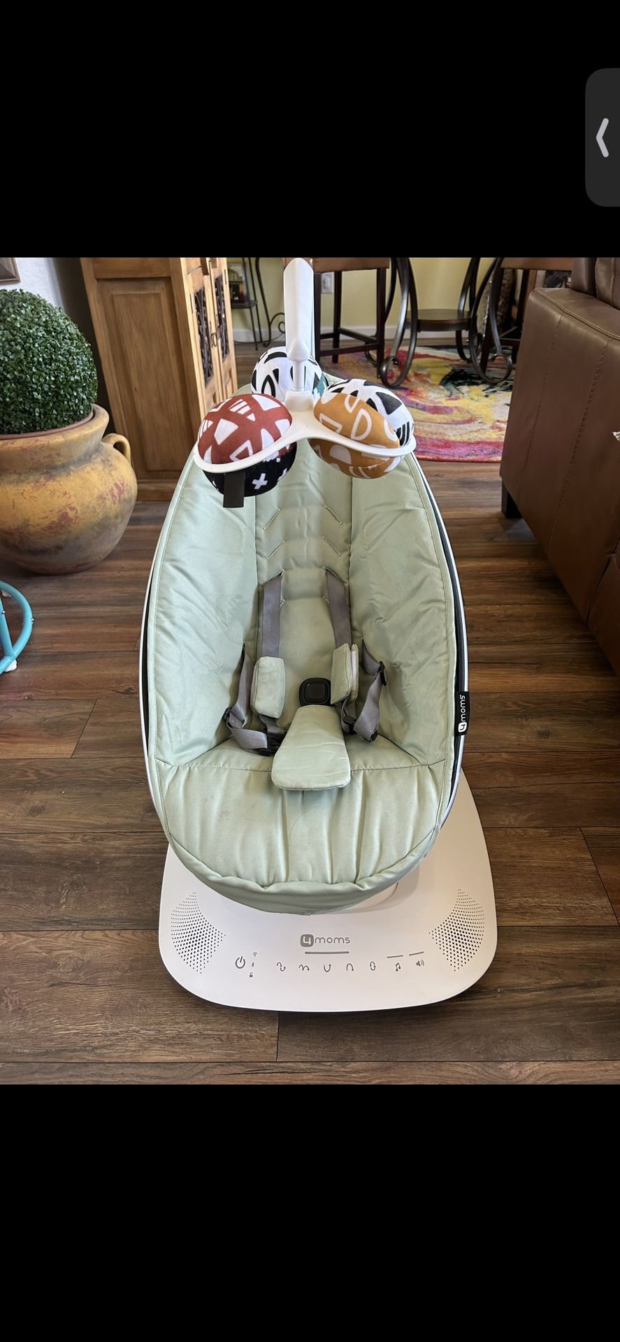 MamaRoo multi-motion baby swing
